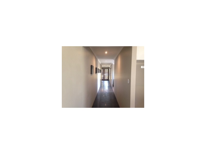 10 Jindabyne Street, Hilbert WA 6112