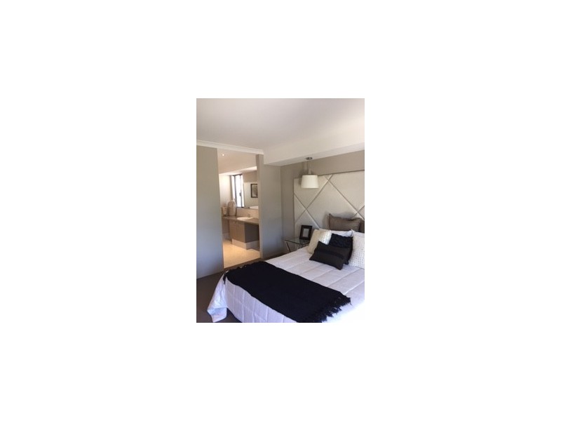 10 Jindabyne Street, Hilbert WA 6112