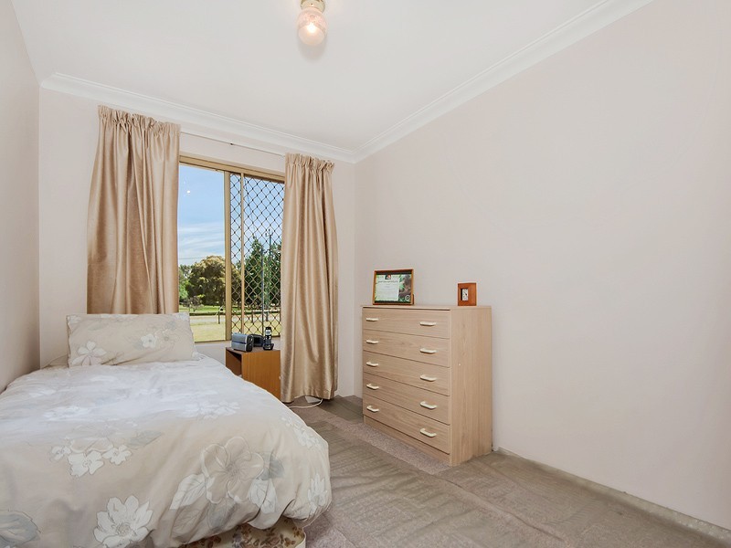 24 Rain Lover Court, Darling Downs WA 6122