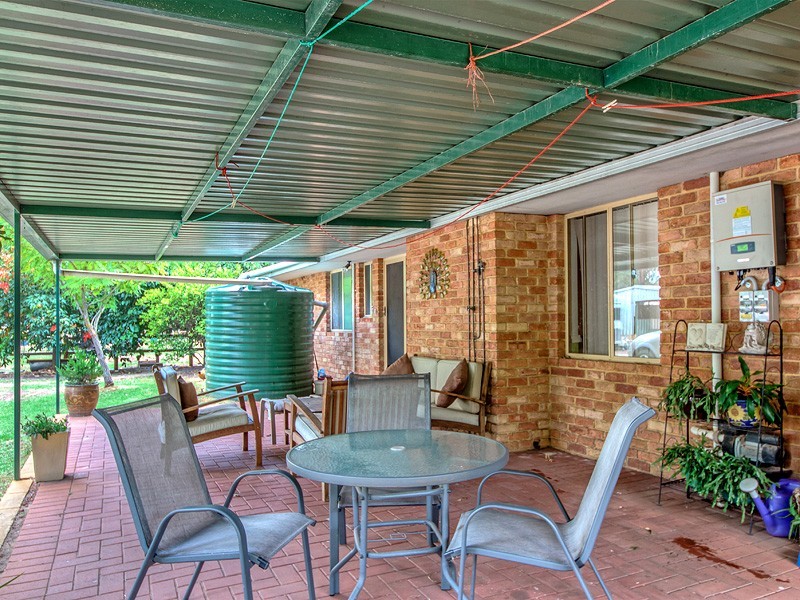27 Tiara Court, Darling Downs WA 6122