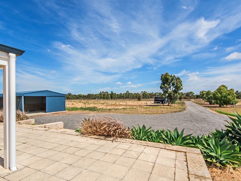 20 Echoveld Close, Mardella WA 6125