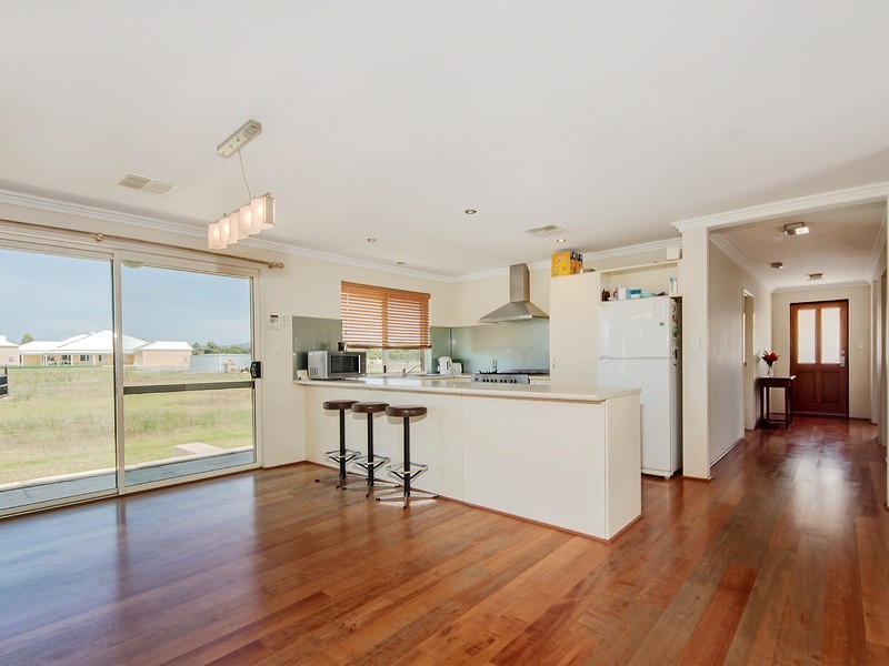 20 Echoveld Close, Mardella WA 6125