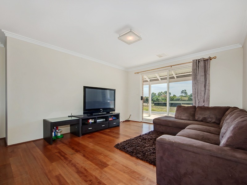 20 Echoveld Close, Mardella WA 6125