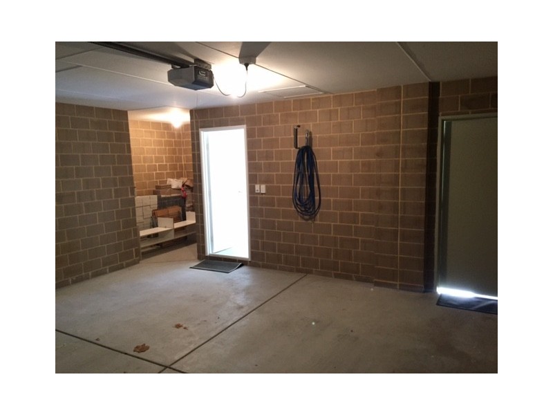 2/275 Fraser Road, Canning Vale WA 6155