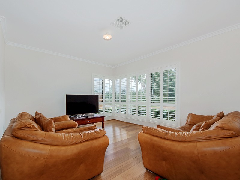 10 Letterkenny  Way, Hilbert WA 6112