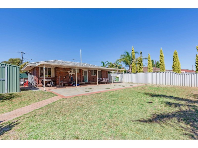 7 Leumeah Street, Armadale WA 6112