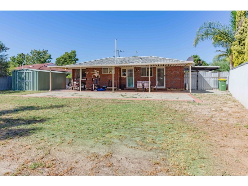 7 Leumeah Street, Armadale WA 6112