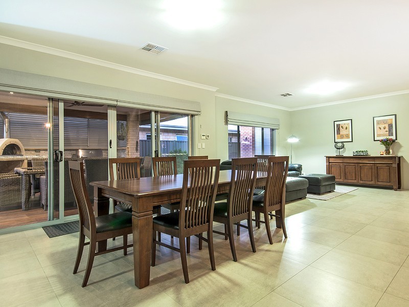 12 Dearden Road, Byford WA 6122