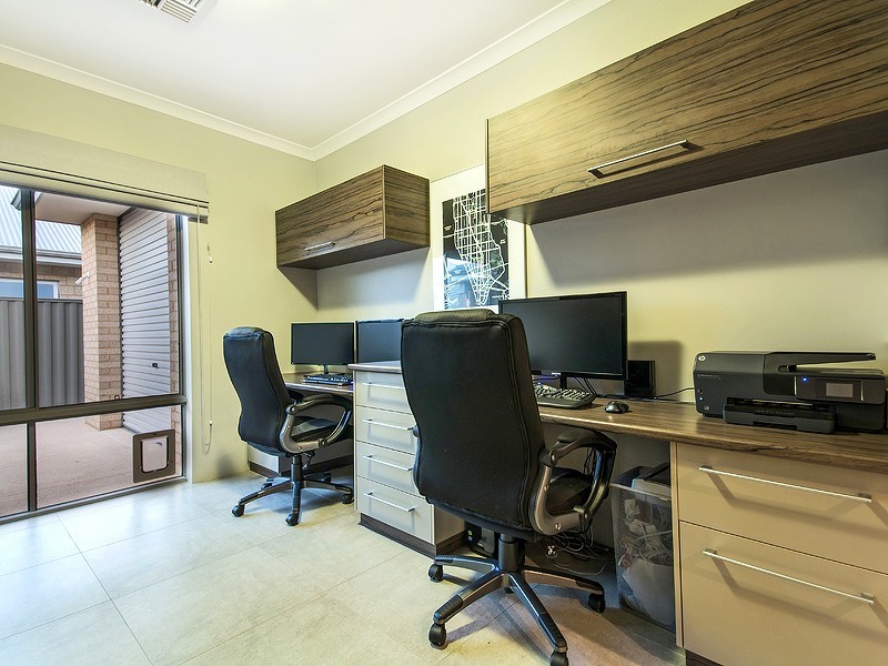 12 Dearden Road, Byford WA 6122