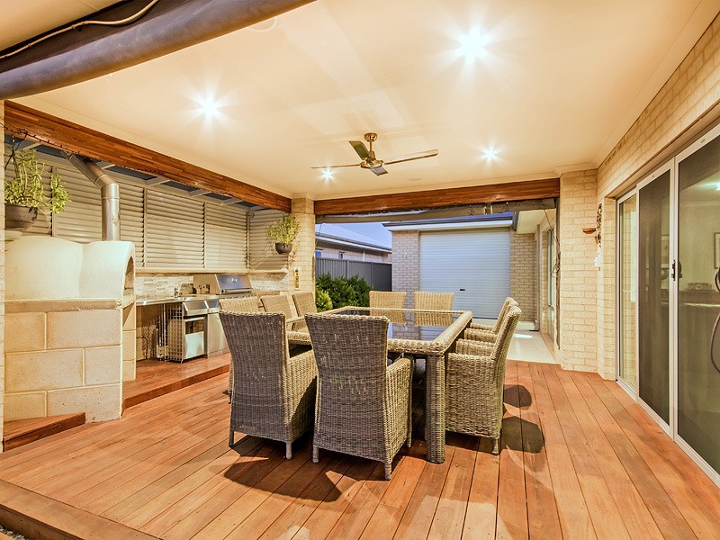 12 Dearden Road, Byford WA 6122