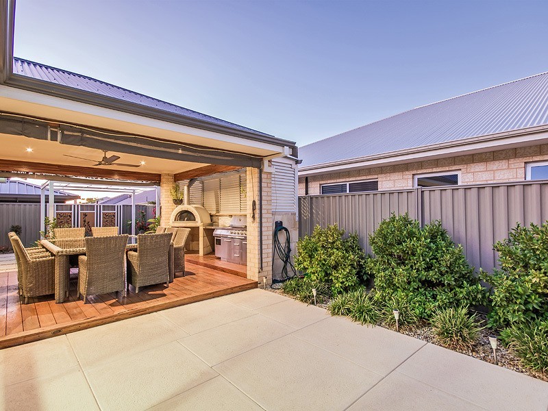 12 Dearden Road, Byford WA 6122