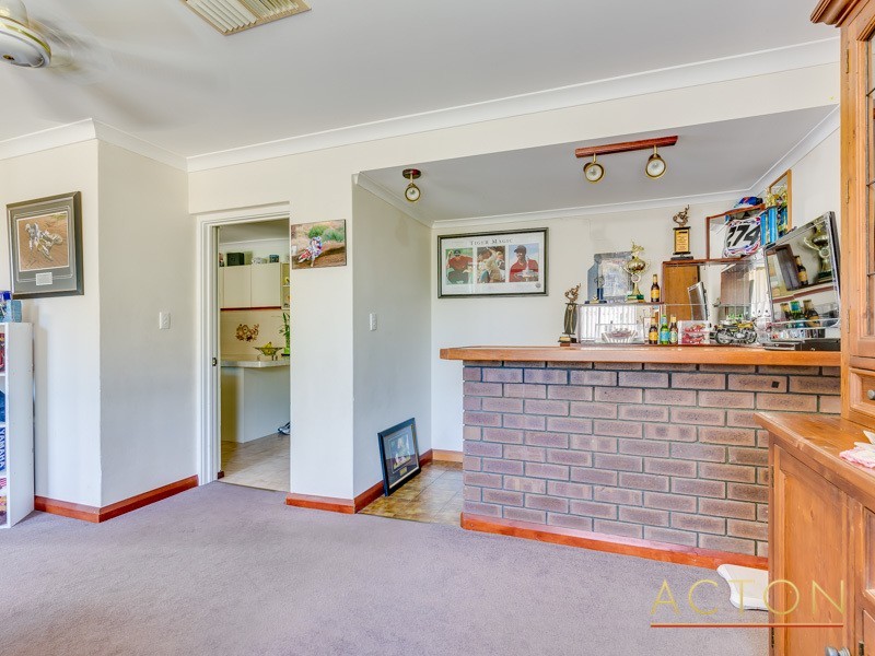 40 Owtram Road, Armadale WA 6112