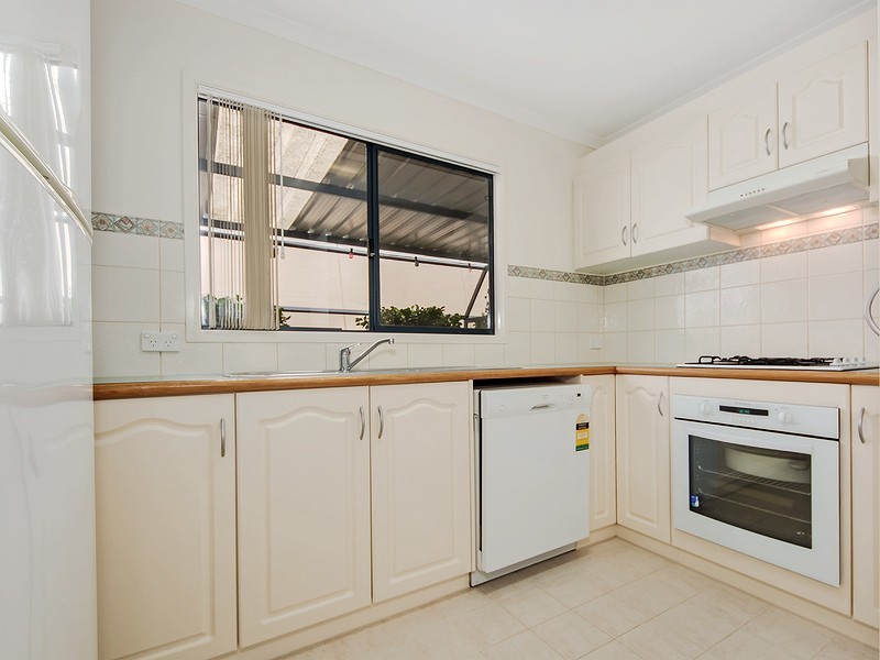 212/270 South Western Hwy, Mount Richon WA 6112