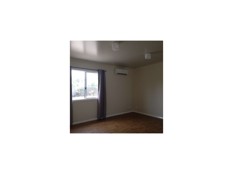 1a Cull Ct, Armadale WA 6112