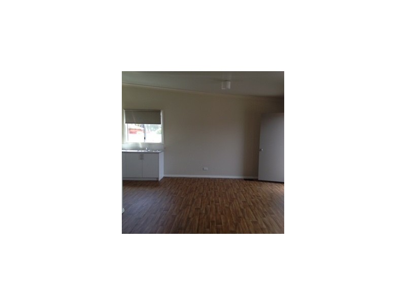 1a Cull Ct, Armadale WA 6112