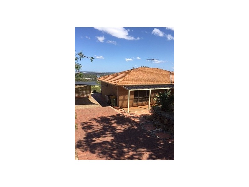 42 Angorra Road, Mount Nasura WA 6112