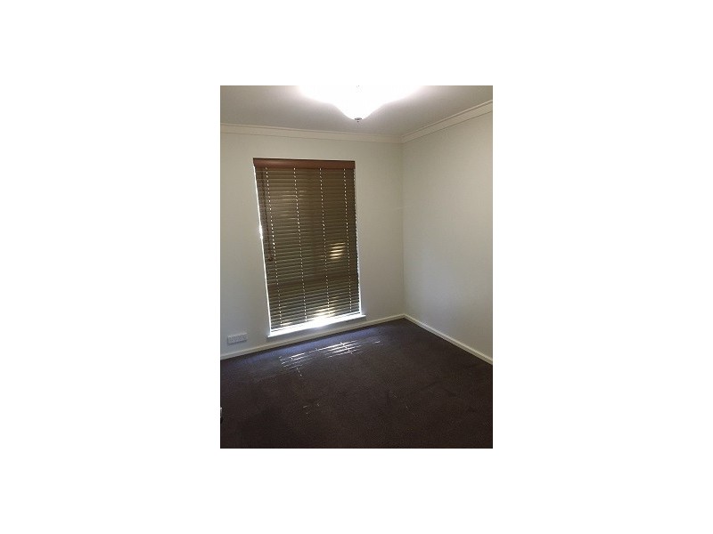 42 Angorra Road, Mount Nasura WA 6112