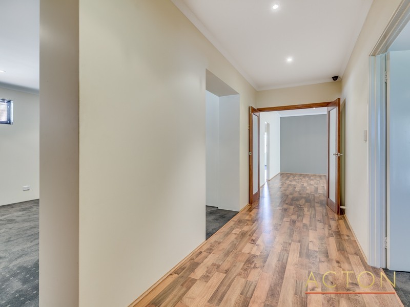 20 Acapulco Way, Southern River WA 6110