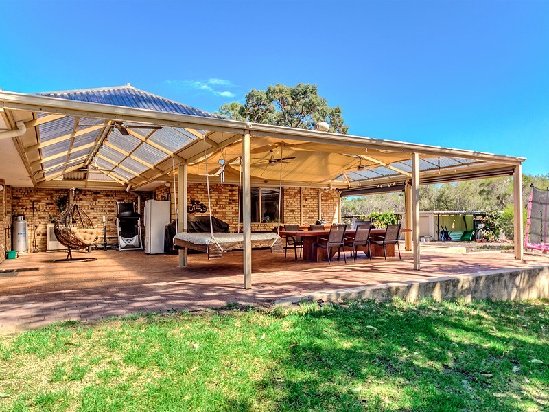 41 Brockwell Place, Oakford WA 6121