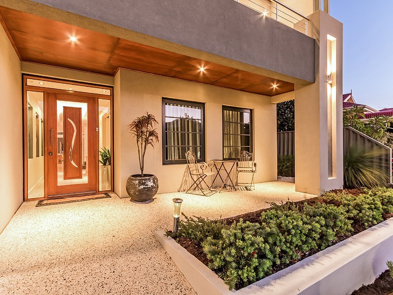 21 Fridayhill Drive, Southern River WA 6110