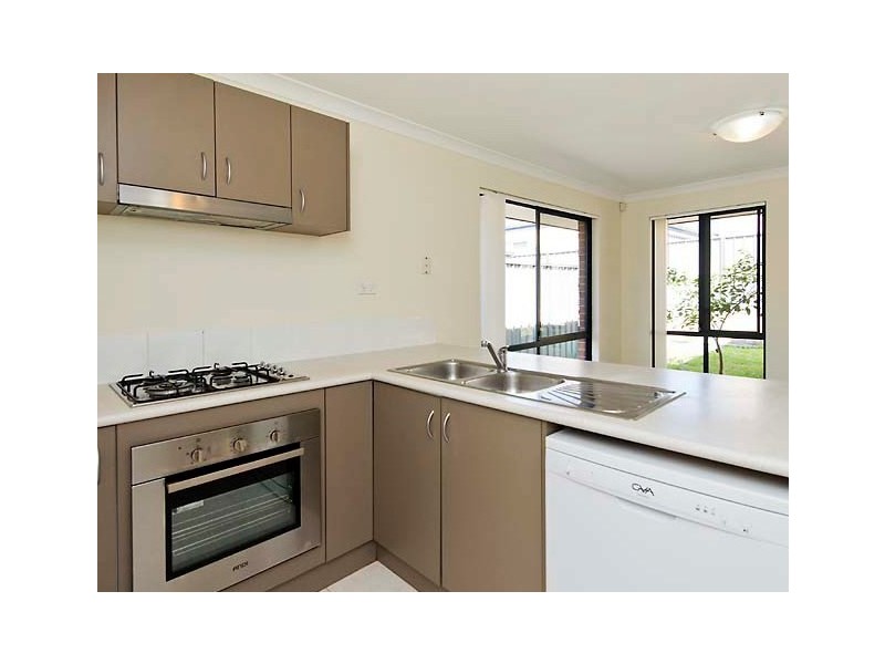 3 Gregg Place, Canning Vale WA 6155