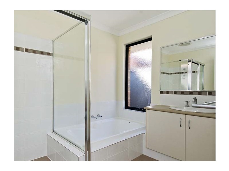 3 Gregg Place, Canning Vale WA 6155