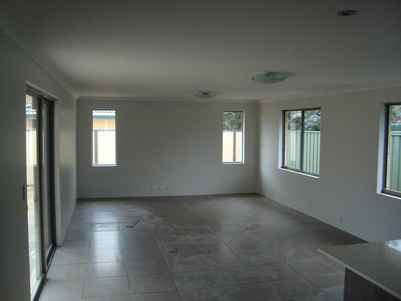 90B Braemore Street, Armadale WA 6112