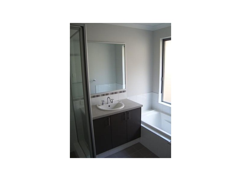 90B Braemore Street, Armadale WA 6112