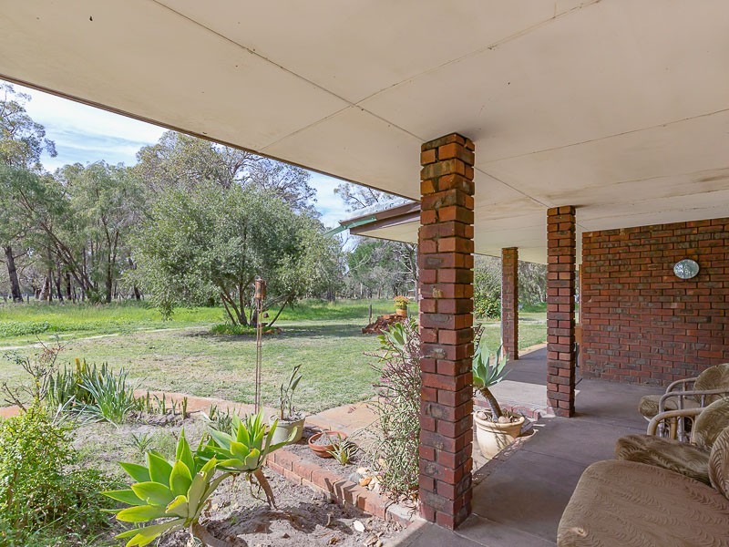 75 Gull Road, Serpentine WA 6125