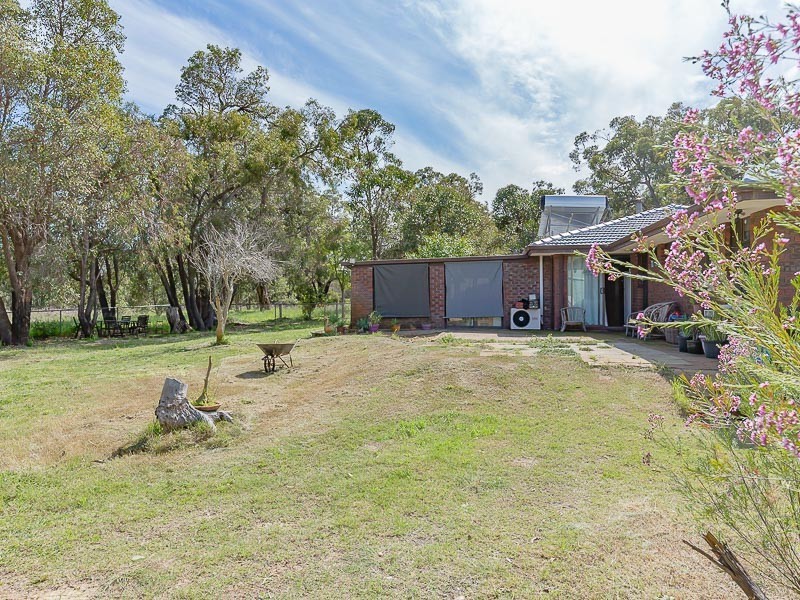75 Gull Road, Serpentine WA 6125