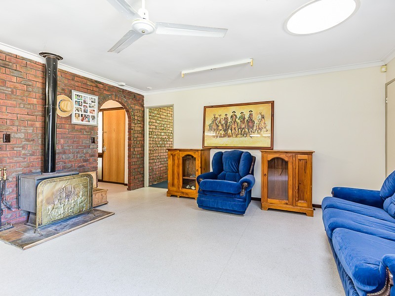 75 Gull Road, Serpentine WA 6125