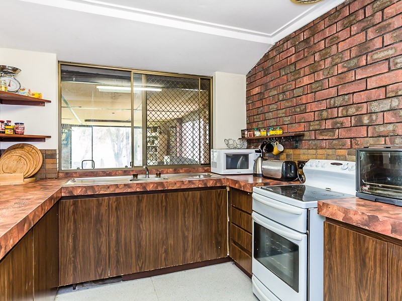 75 Gull Road, Serpentine WA 6125