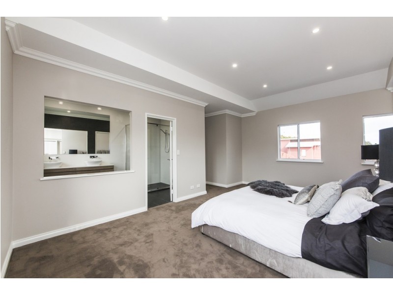 136B Salvado Road, Wembley WA 6014