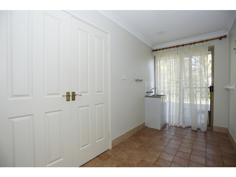 15 Springwood Way, Woodvale WA 6026