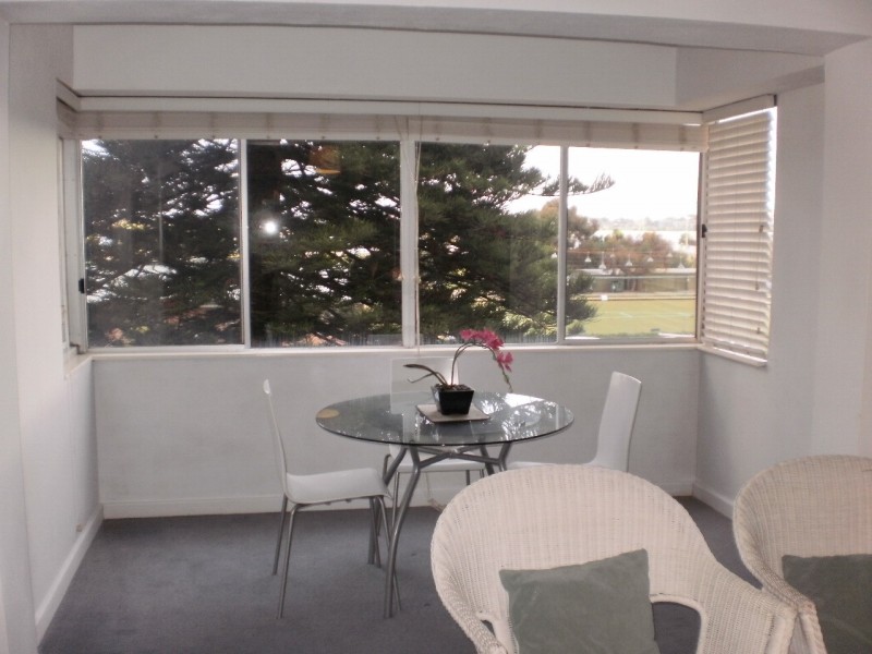 206/45 Adelaide Terrace, East Perth WA 6004