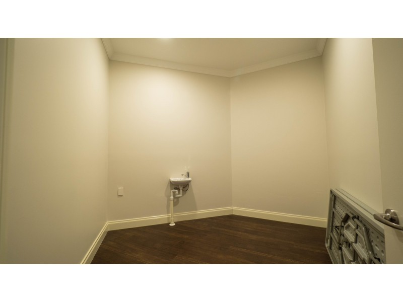 Suite 4, 126 Broadway, Crawley WA 6009