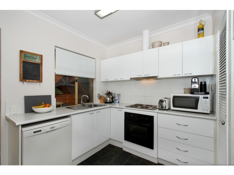 5 White Place, Subiaco WA 6008