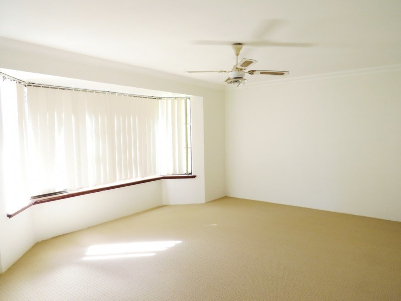 12 Mason Street, Cannington WA 6107