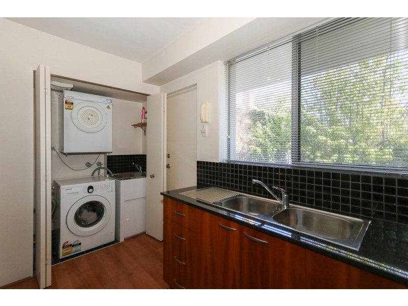 8/23 Hensman Road, Subiaco WA 6008