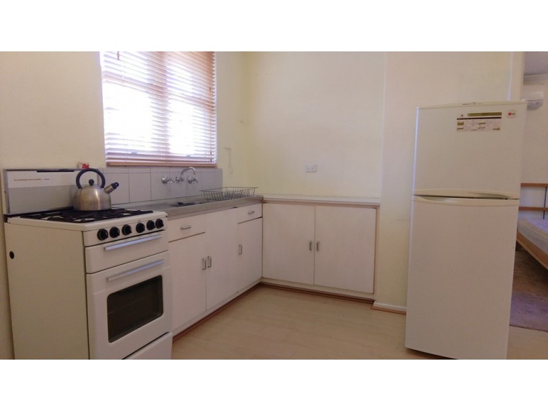 8/22 Cunningham Terrace, Daglish WA 6008