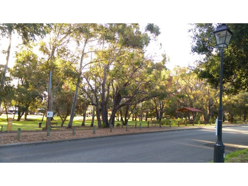 8/22 Cunningham Terrace, Daglish WA 6008