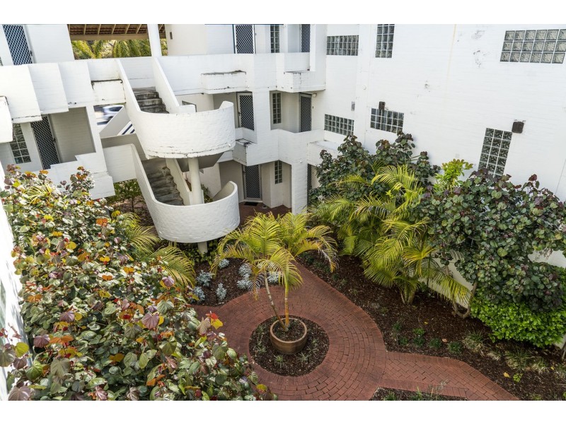 21/303 Cambridge Street, Wembley WA 6014