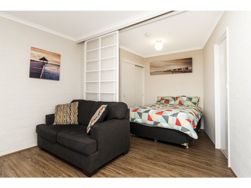 21/303 Cambridge Street, Wembley WA 6014