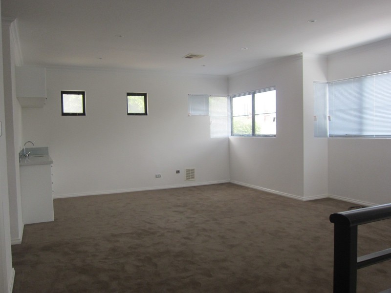24 Kingston Avenue, West Perth WA 6005