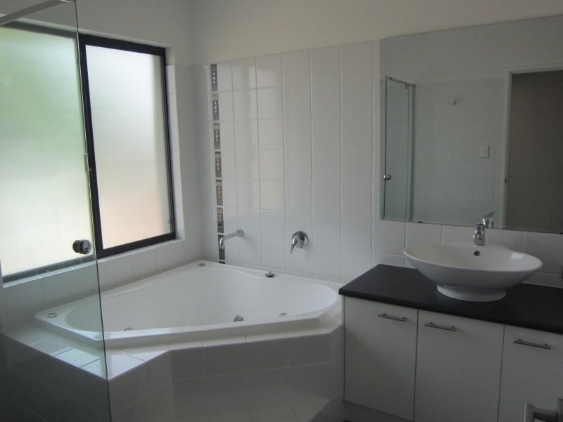 24 Kingston Avenue, West Perth WA 6005