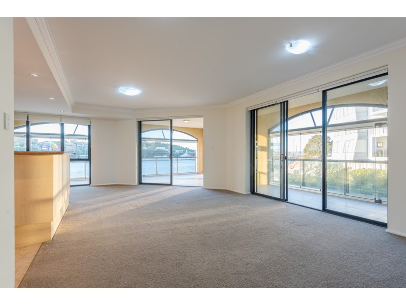 210/6 Doepel Street, North Fremantle WA 6159