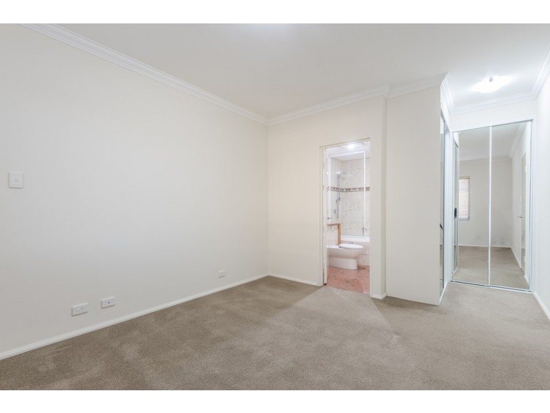 210/6 Doepel Street, North Fremantle WA 6159