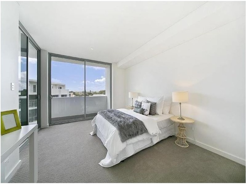 13/30 South Beach Promenade, North Coogee WA 6163