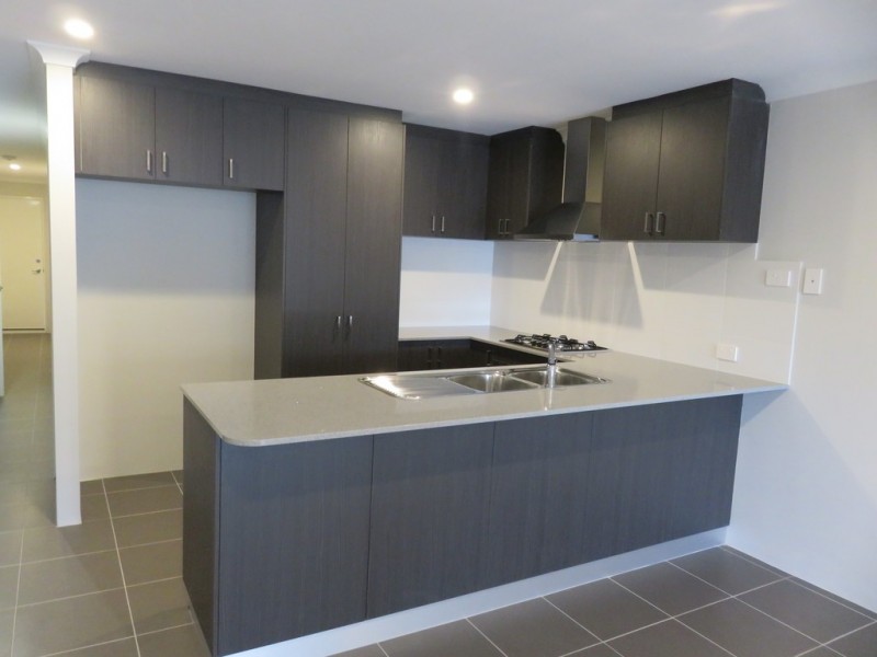 34 Beroona Way, Cockburn Central WA 6164