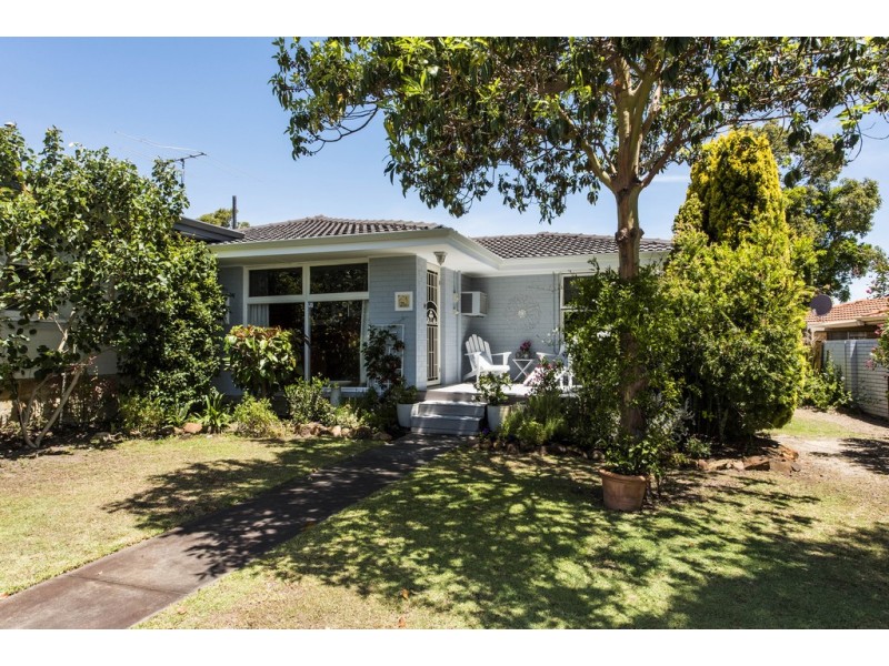 21a Oakwood Avenue, Woodlands WA 6018